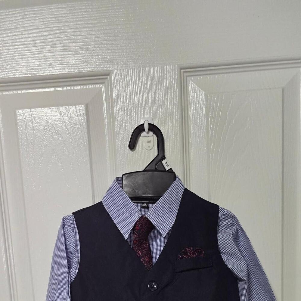 Happy Fella 3-Piece Formal Suit Set (18 Months